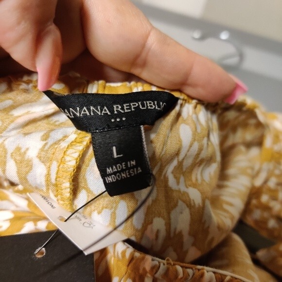 NWT Banana Republic Ruffle Fit n Flare Dress size L - Picture 12 of 12